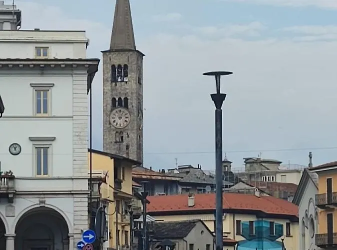 Sweet Vi Aspetta Sul Omegna